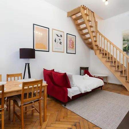 Park Strzelecki Two-level Apartment